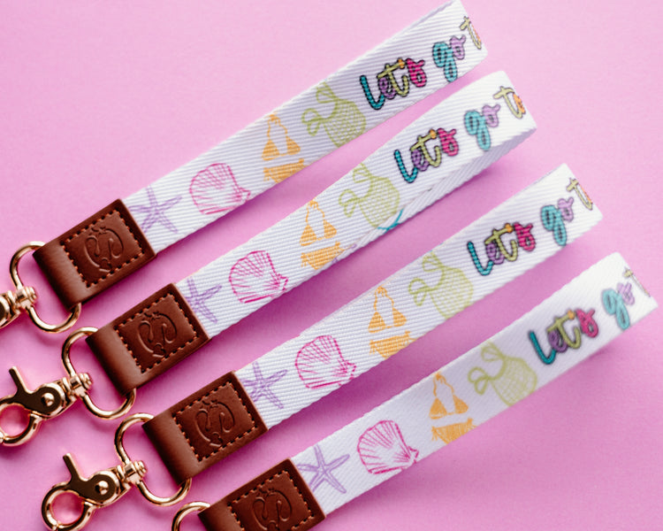 Let’s Go to the Beach Wristlet