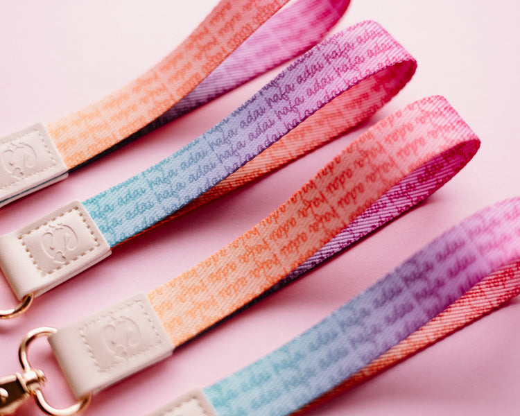 Håfa Adai Wristlet